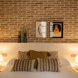 La De Juan Apartment