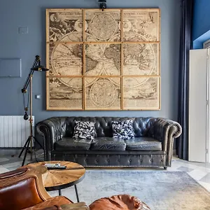 Blue By Time Apartment
